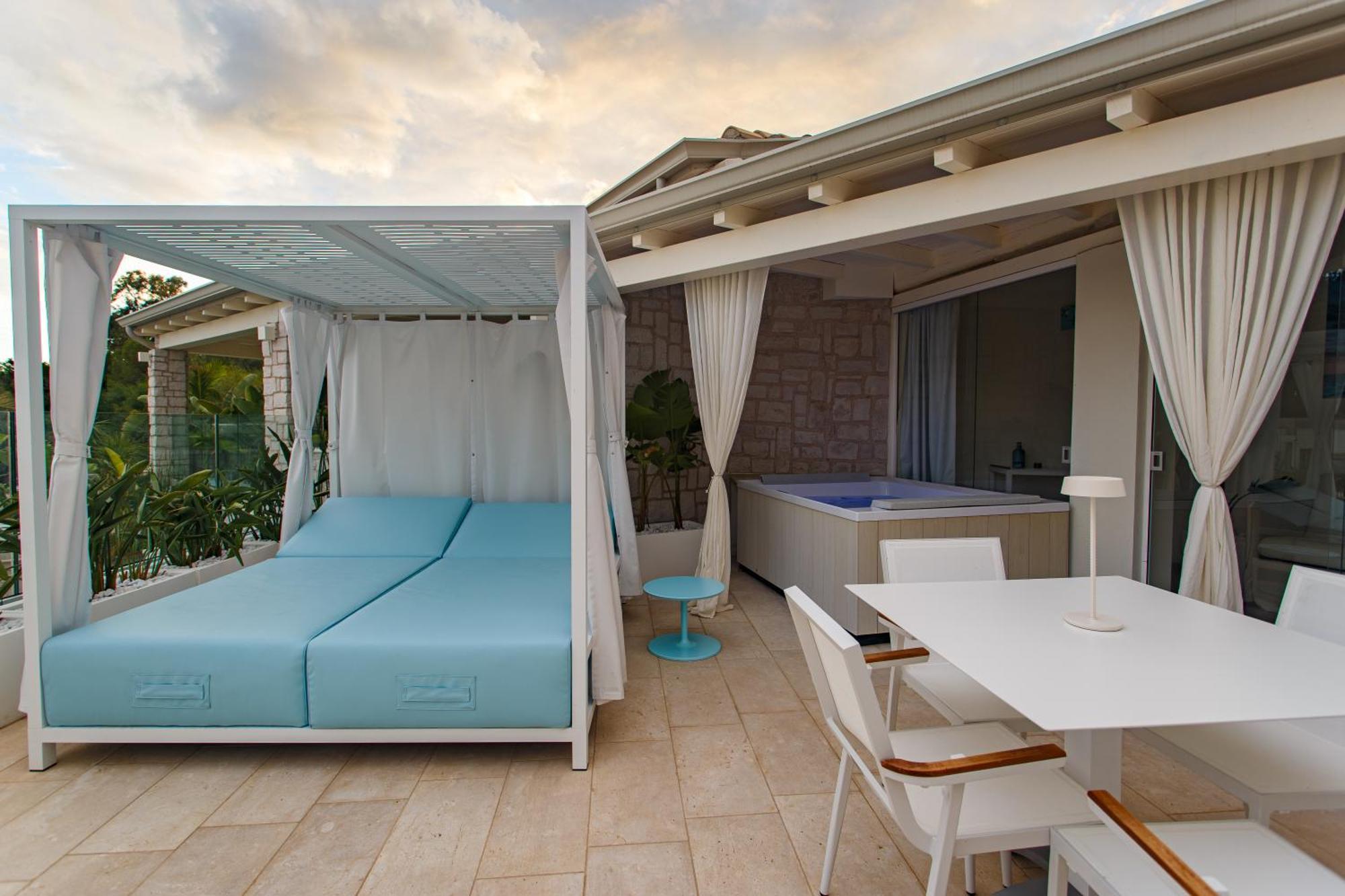 Hotel Oasi Blu Sardinia à Santa Margherita di Pula Extérieur photo