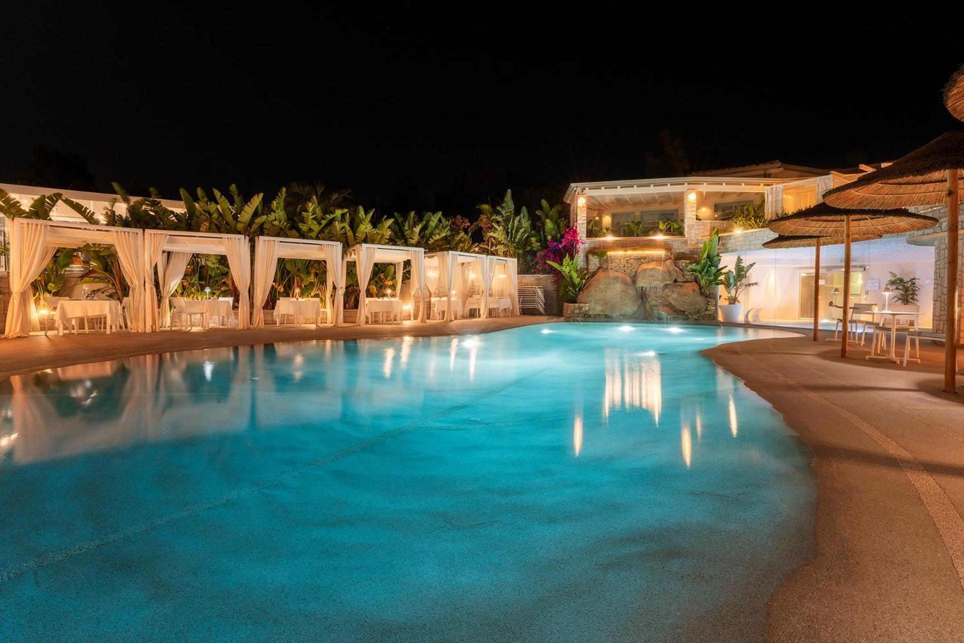 Hotel Oasi Blu Sardinia à Santa Margherita di Pula Extérieur photo